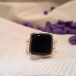 Anillo Plata y Azabache, con azabache cuadrado - Imagen 1