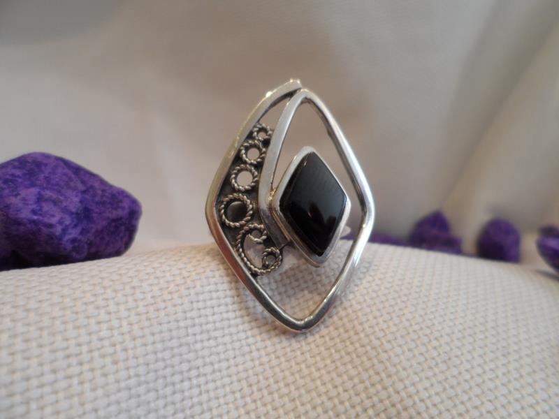 Anillo Plata y Azabache, con forma rombo - Imagen 1