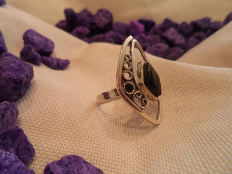 Anillo Plata y Azabache, con forma rombo - Imagen 2