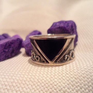 Cinta Plata y Azabache, azabache triangular - Imagen 1