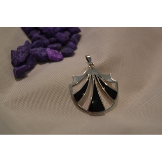 Colgante Plata y Azabache Colección Conchas del Peregrino, sin filigrana - Imagen 1