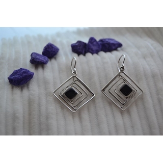 Pendiente en Plata y Azabache, rombo, colección Geometrics - Imagen 1