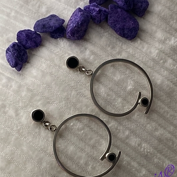 Pendiente plata y azabache  colección Cobi20 - Imagen 2